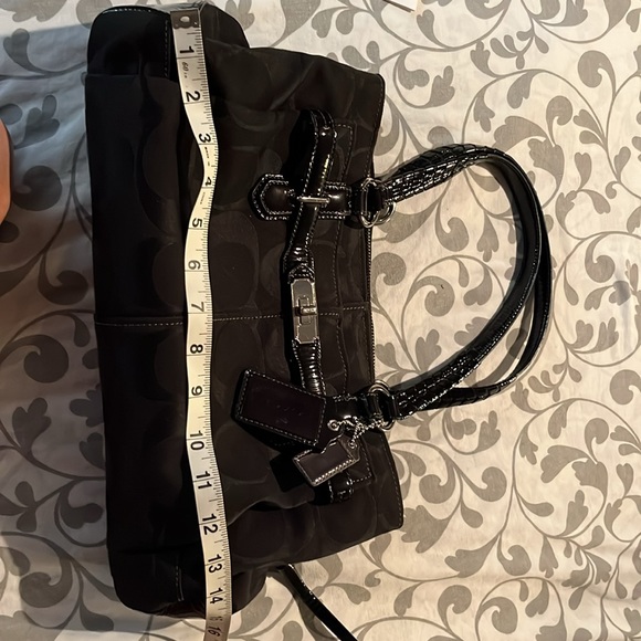 Coach handbag - Picture 9 of 11